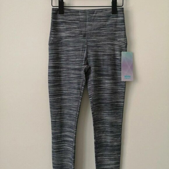 NWT IVIVVA by LULULEMON Grey White Ultra Soft Strong Spirit Tight Pants Girls 14 - Picture 1 of 7